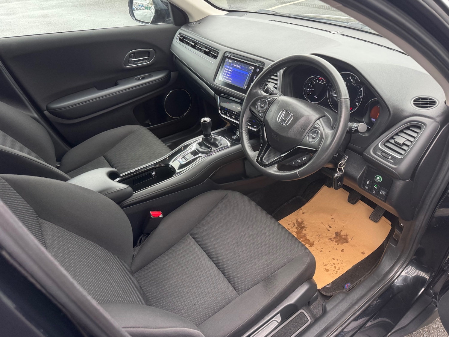 Used Honda HR-V 2018 for sale - 77681563: Photo 9