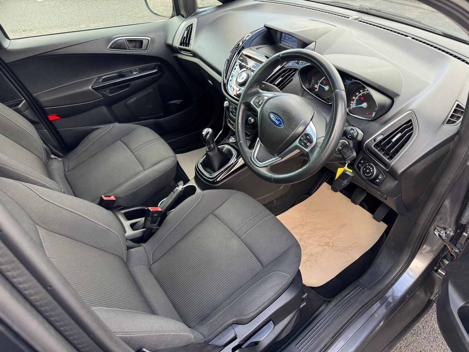Used Ford B-MAX 2016 for sale - 75987086: Photo 9