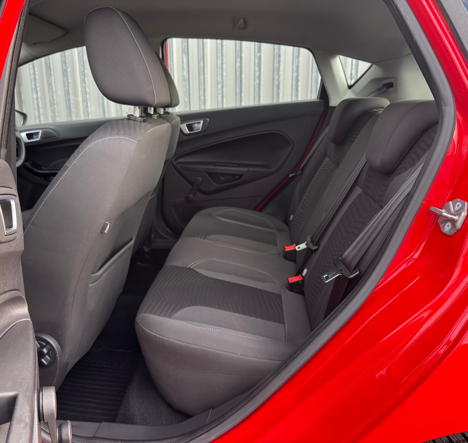 Used Ford Fiesta 2013 for sale - 76911344: Photo 11