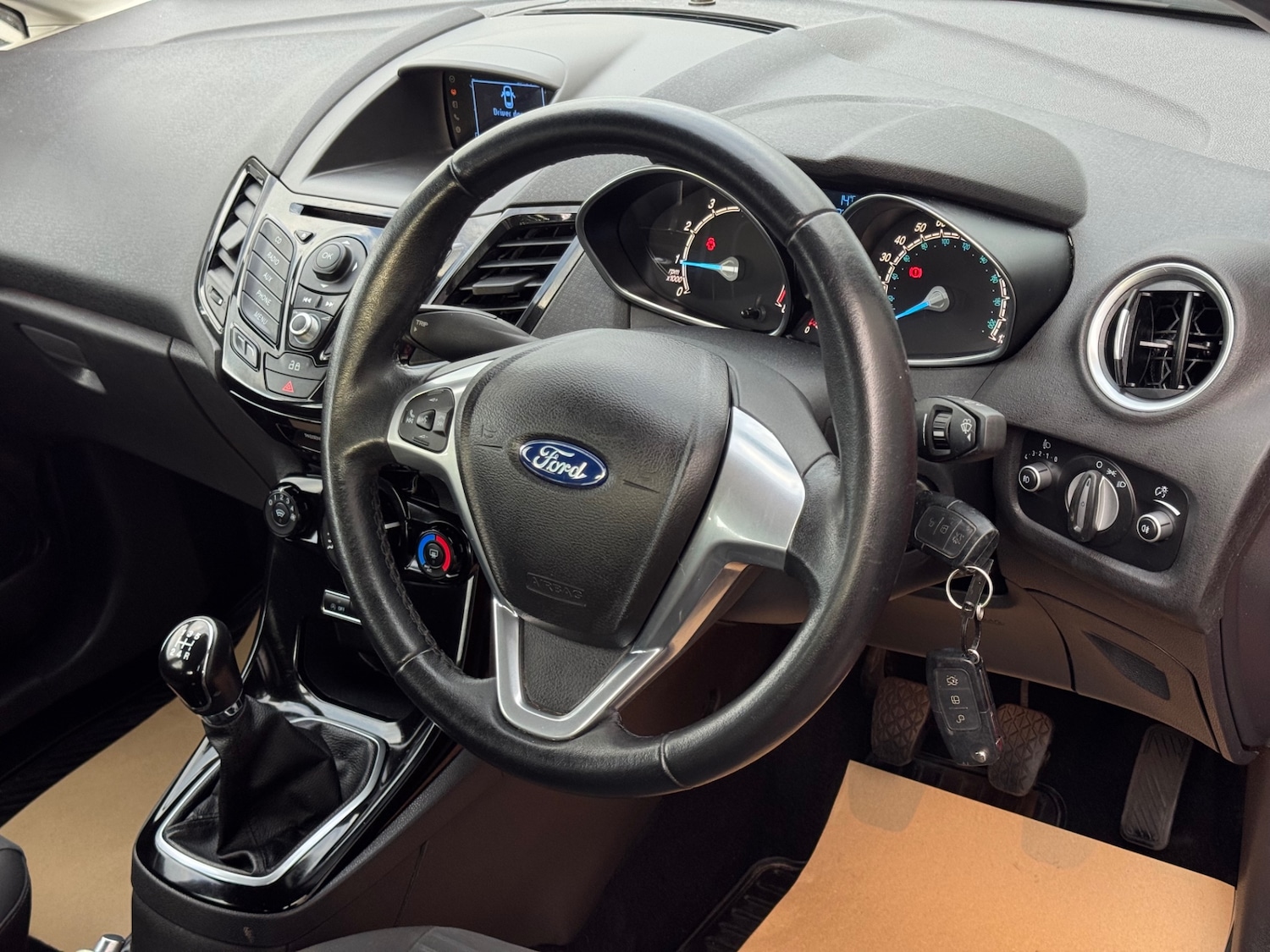 Used Ford Fiesta 2013 for sale - 76911344: Photo 14