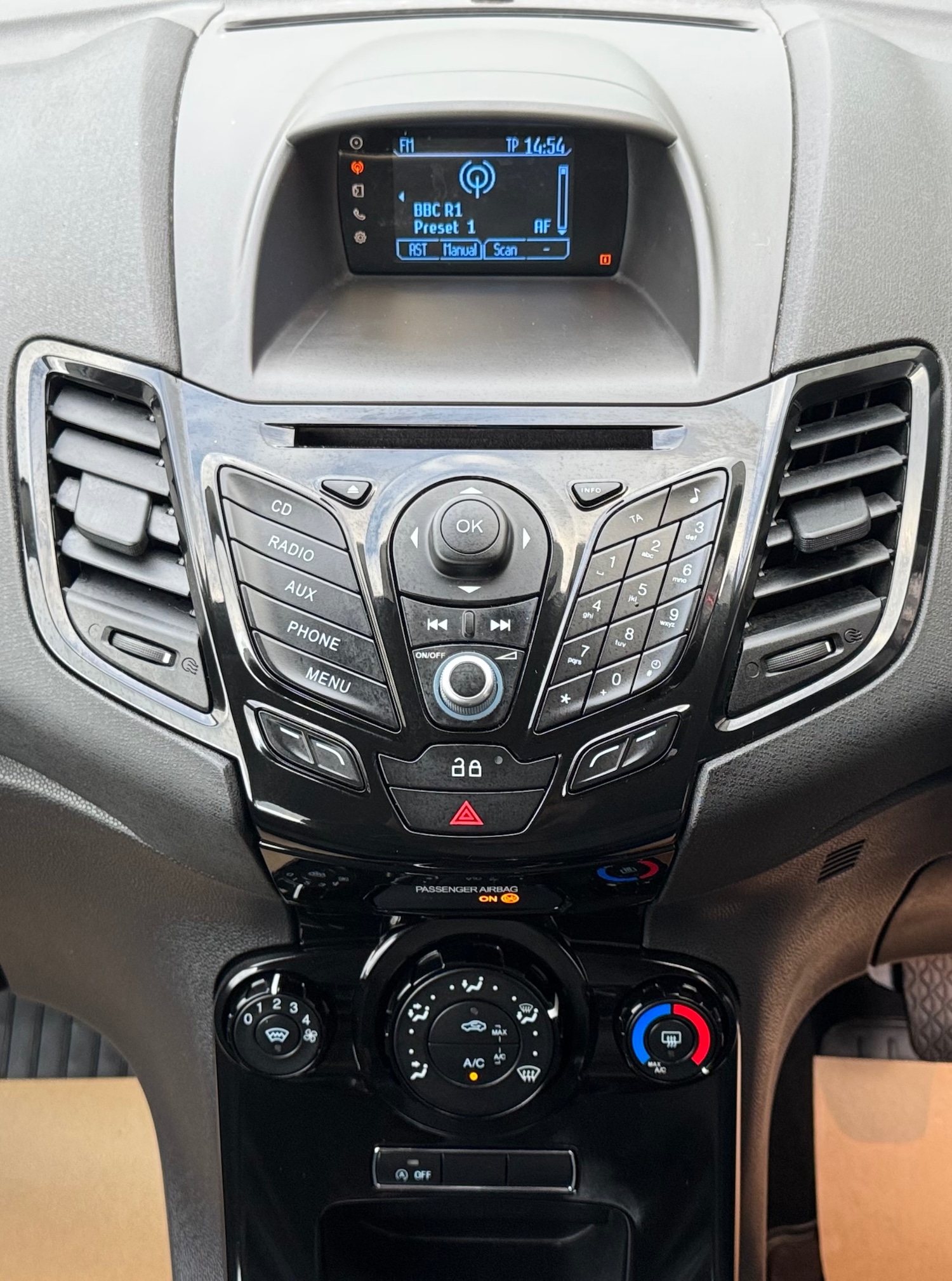 Used Ford Fiesta 2013 for sale - 76911344: Photo 15