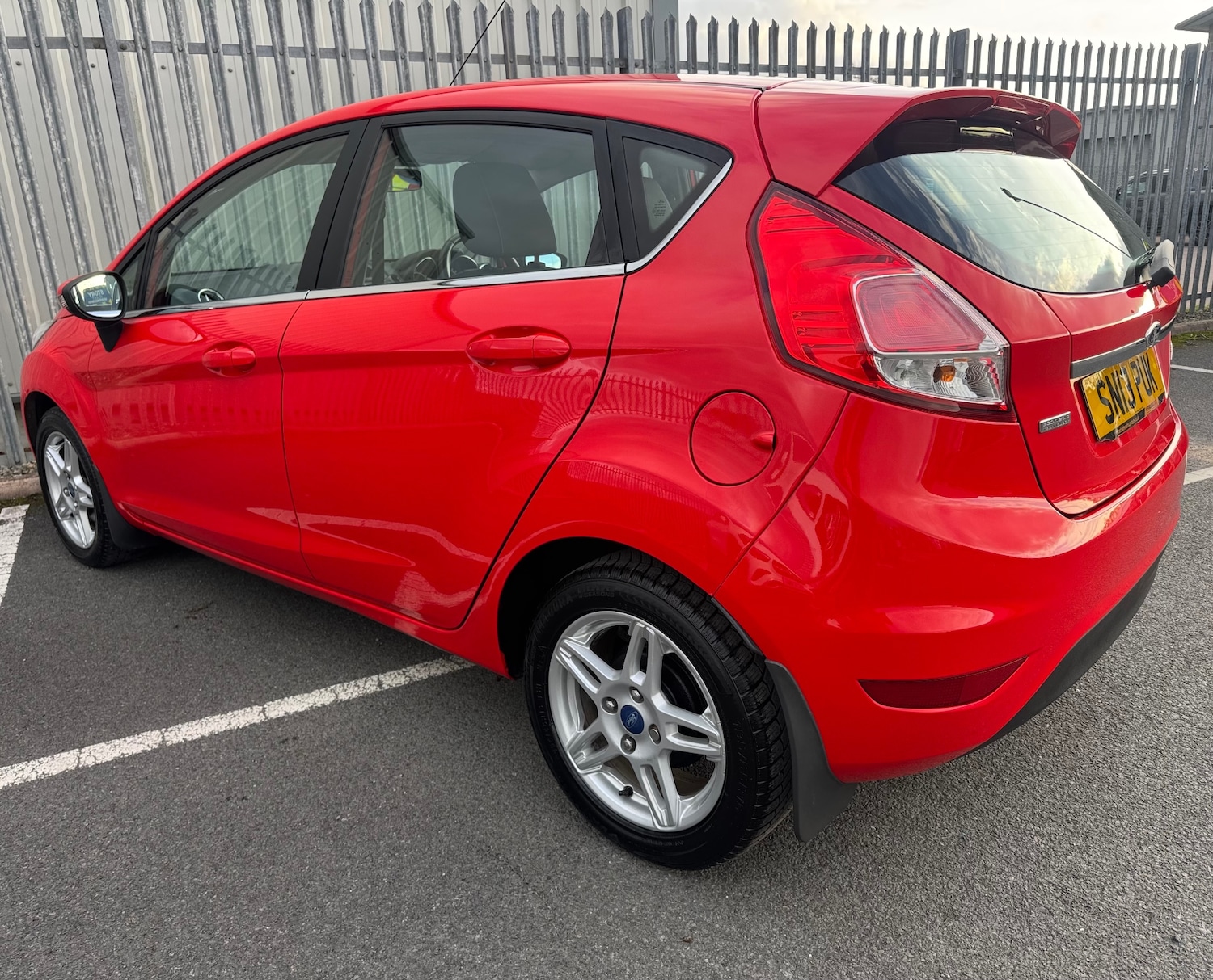 Used Ford Fiesta 2013 for sale - 76911344: Photo 4