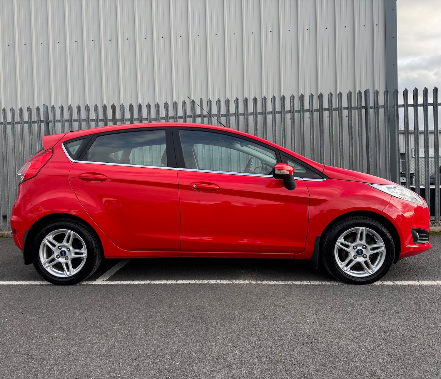 Used Ford Fiesta 2013 for sale - 76911344: Photo 7