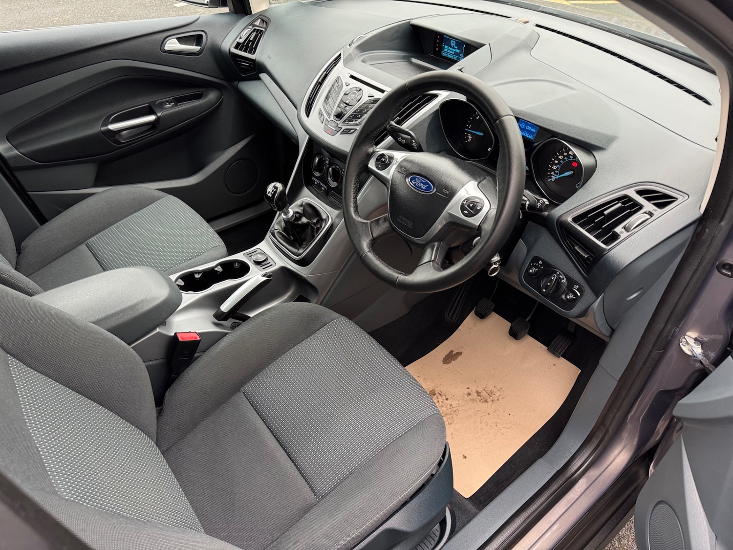Used Ford C-Max 2014 for sale - 76266305: Photo 9
