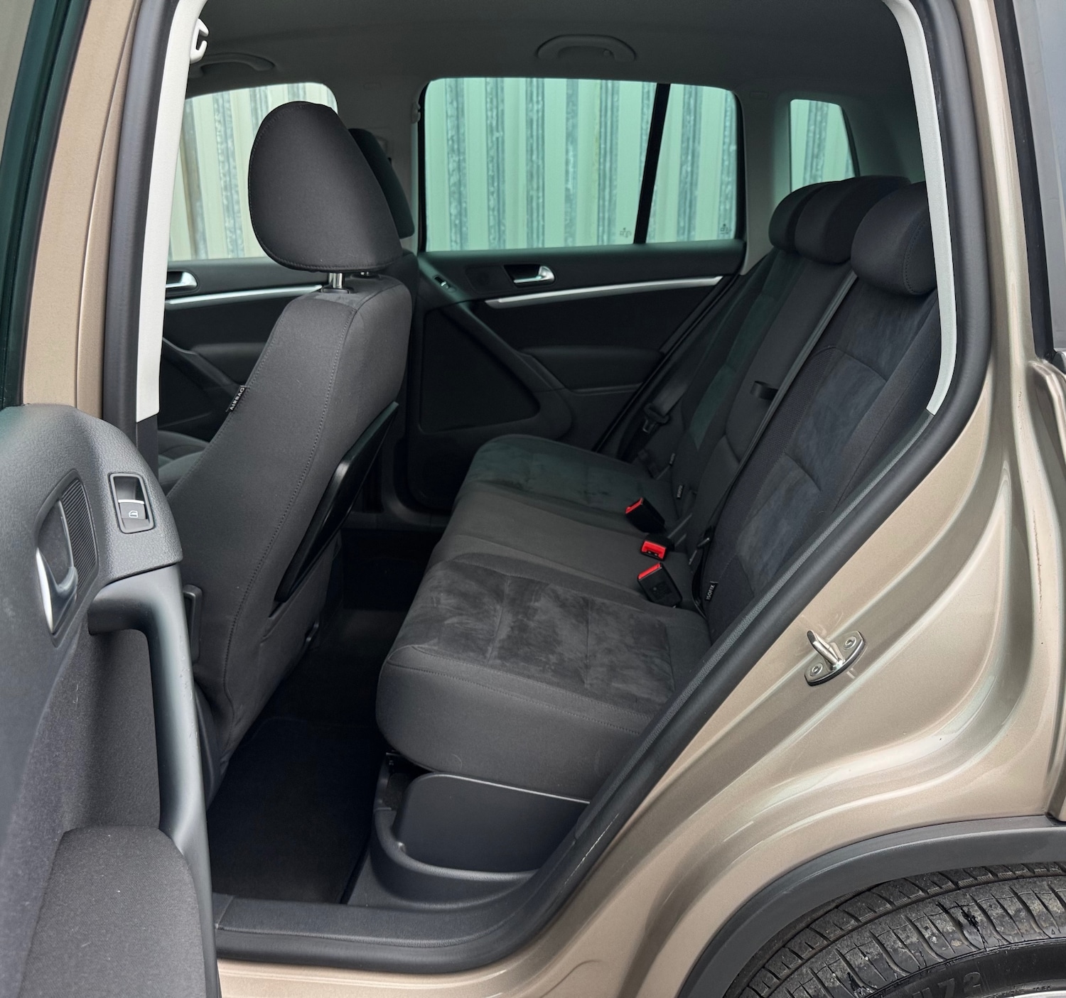 Used Volkswagen Tiguan 2015 for sale - 77055721: Photo 11