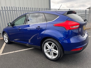 Used Ford Focus 2017 for sale - 75765708: Photo