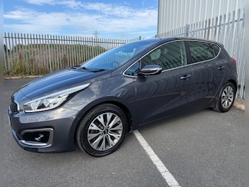 Used Kia Ceed 2015 for sale - 75666680: Photo