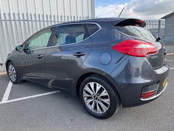 Used Kia Ceed 2015 for sale - 75666680: Photo
