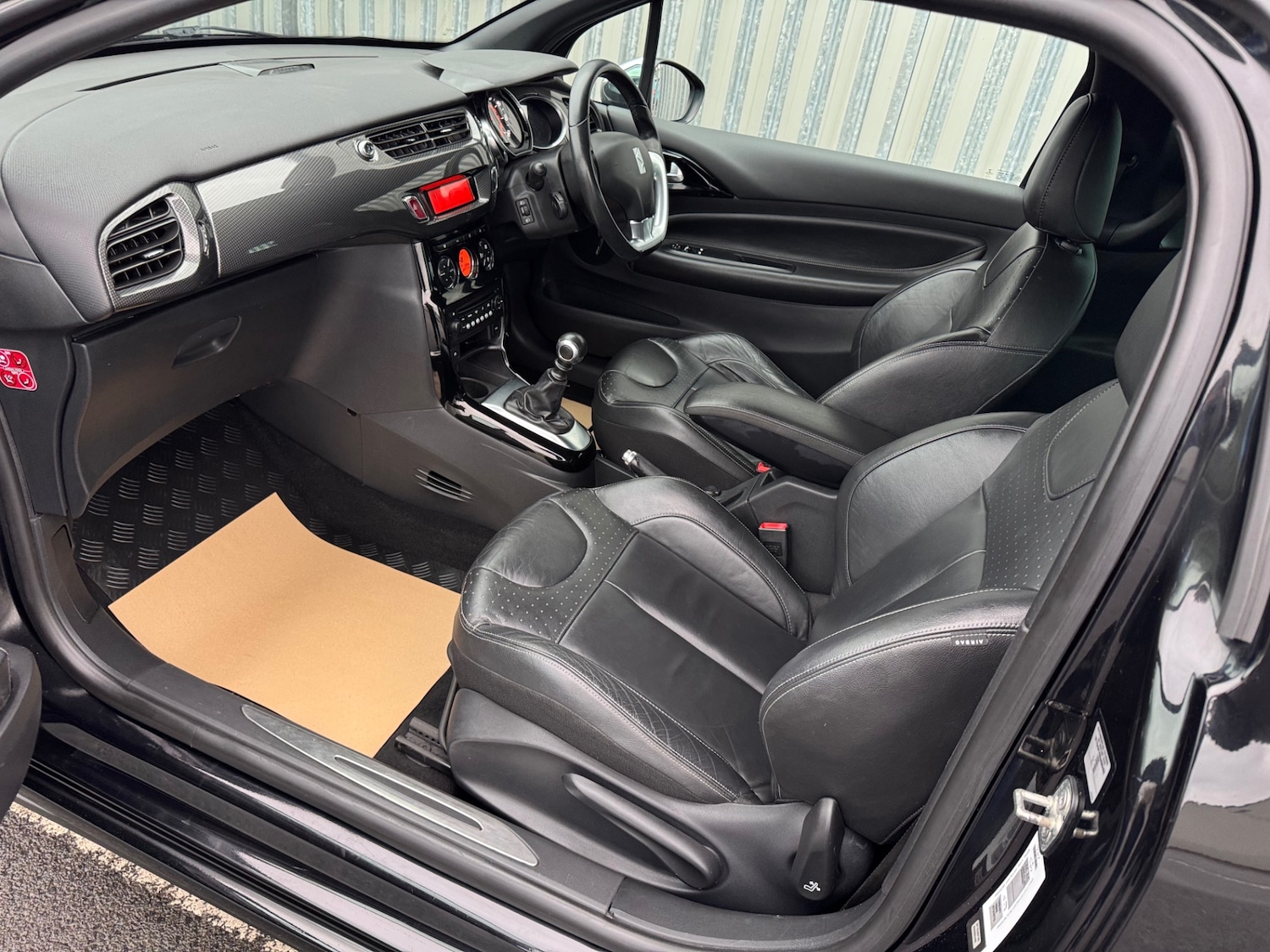 Used Citroen DS3 2014 for sale - 76526538: Photo 10