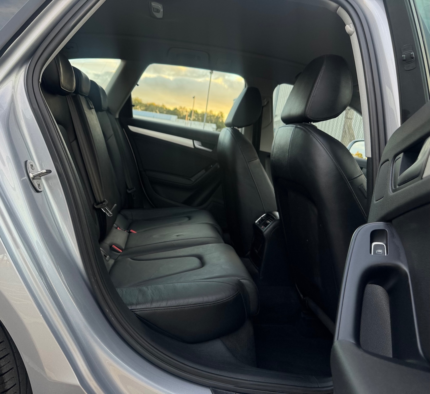 Used Audi A4 2015 for sale - 76358337: Photo 12