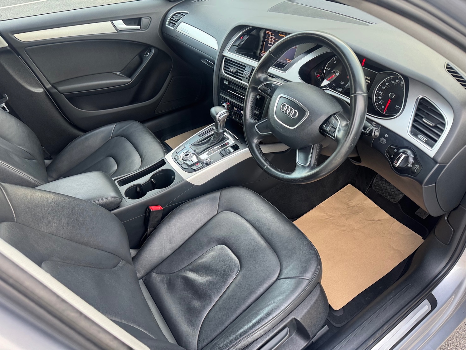 Used Audi A4 2015 for sale - 76358337: Photo 9