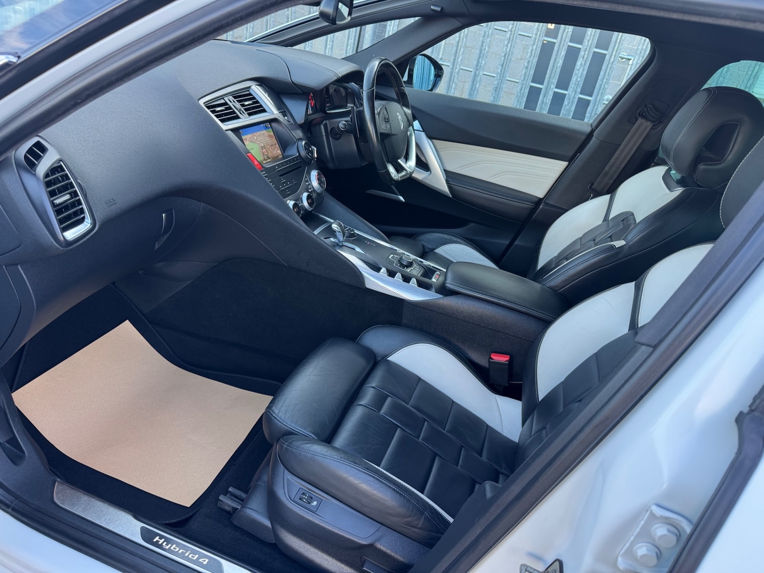 Used Citroen DS5 2013 for sale - 77797305: Photo 10