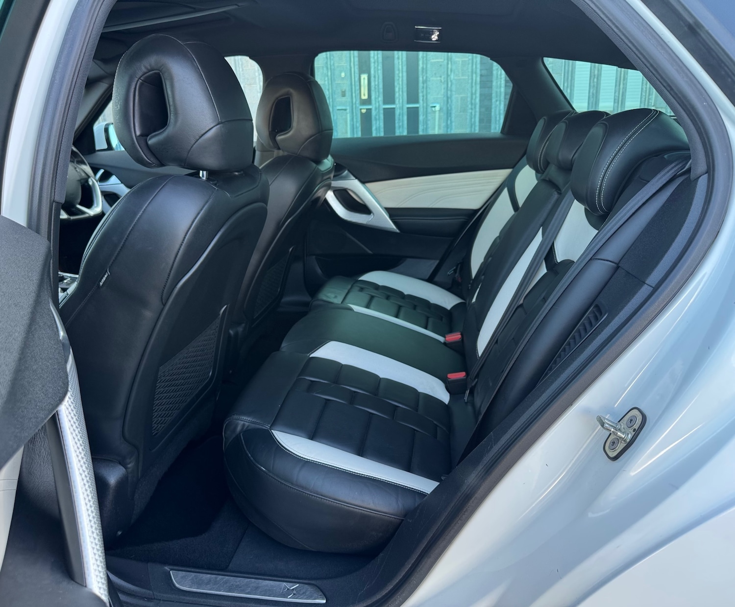 Used Citroen DS5 2013 for sale - 77797305: Photo 11