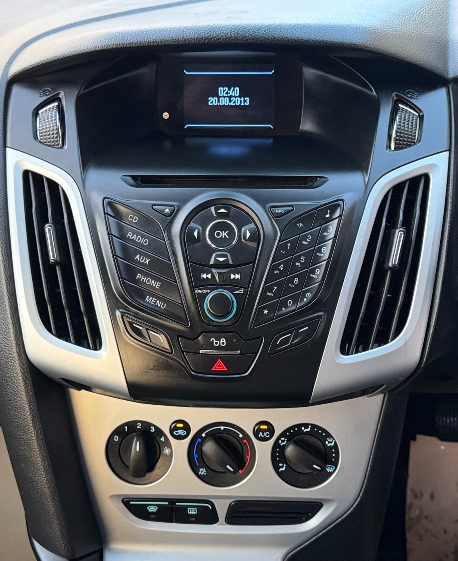 Used Ford Focus 2013 for sale - 76618541: Photo 15