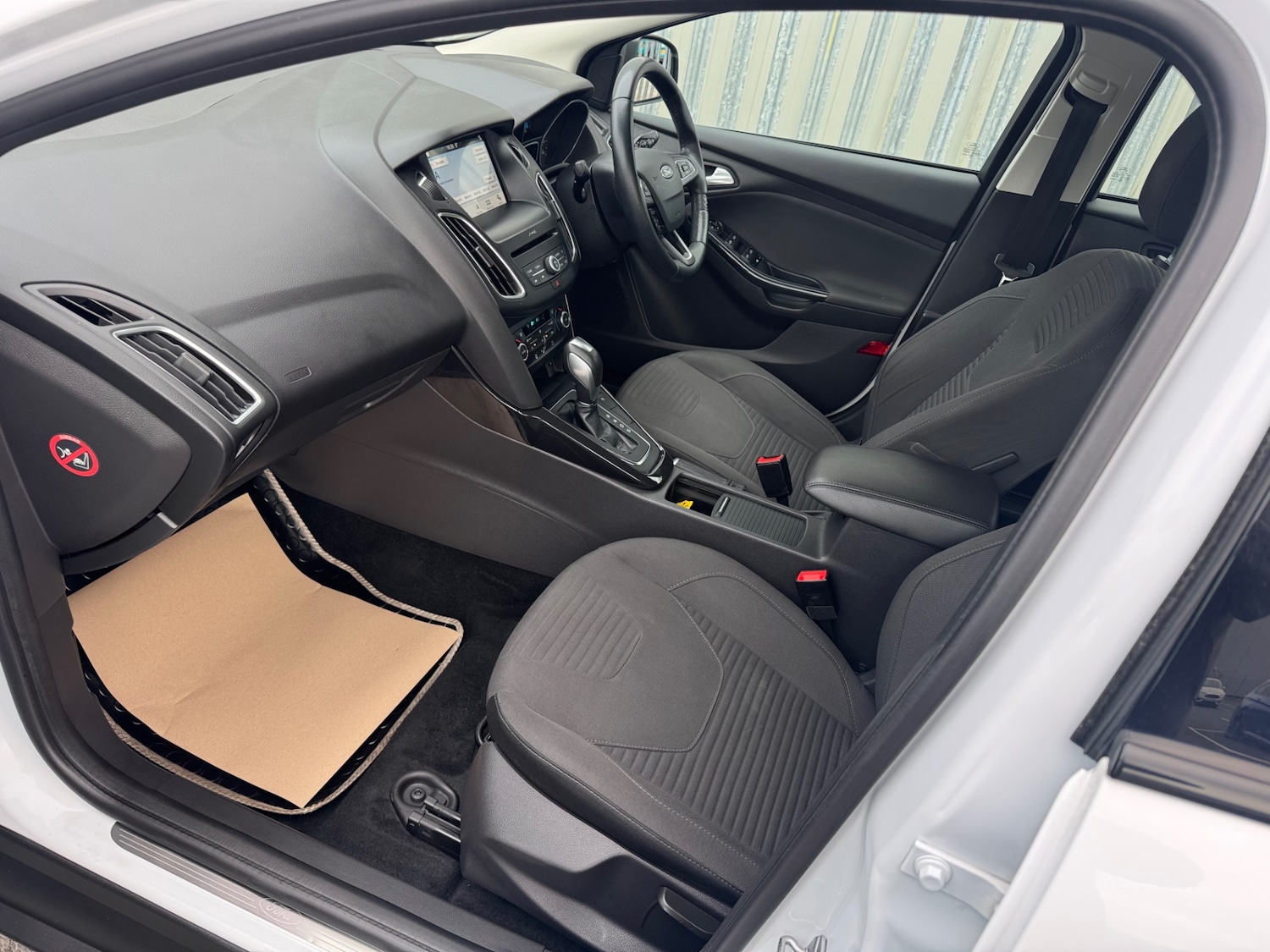 Used Ford Focus 2017 for sale - 78031354: Photo 10