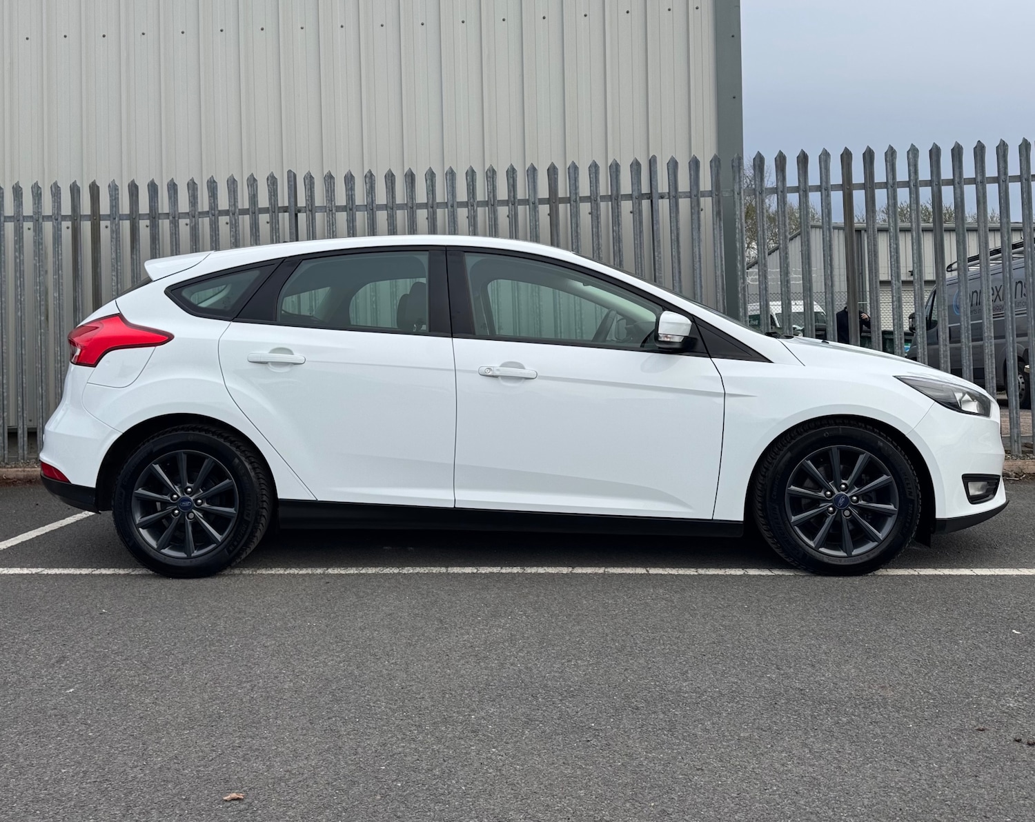 Used Ford Focus 2017 for sale - 78031354: Photo 7