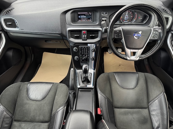 Used Volvo V40 2014 for sale - 76322543: Photo 13
