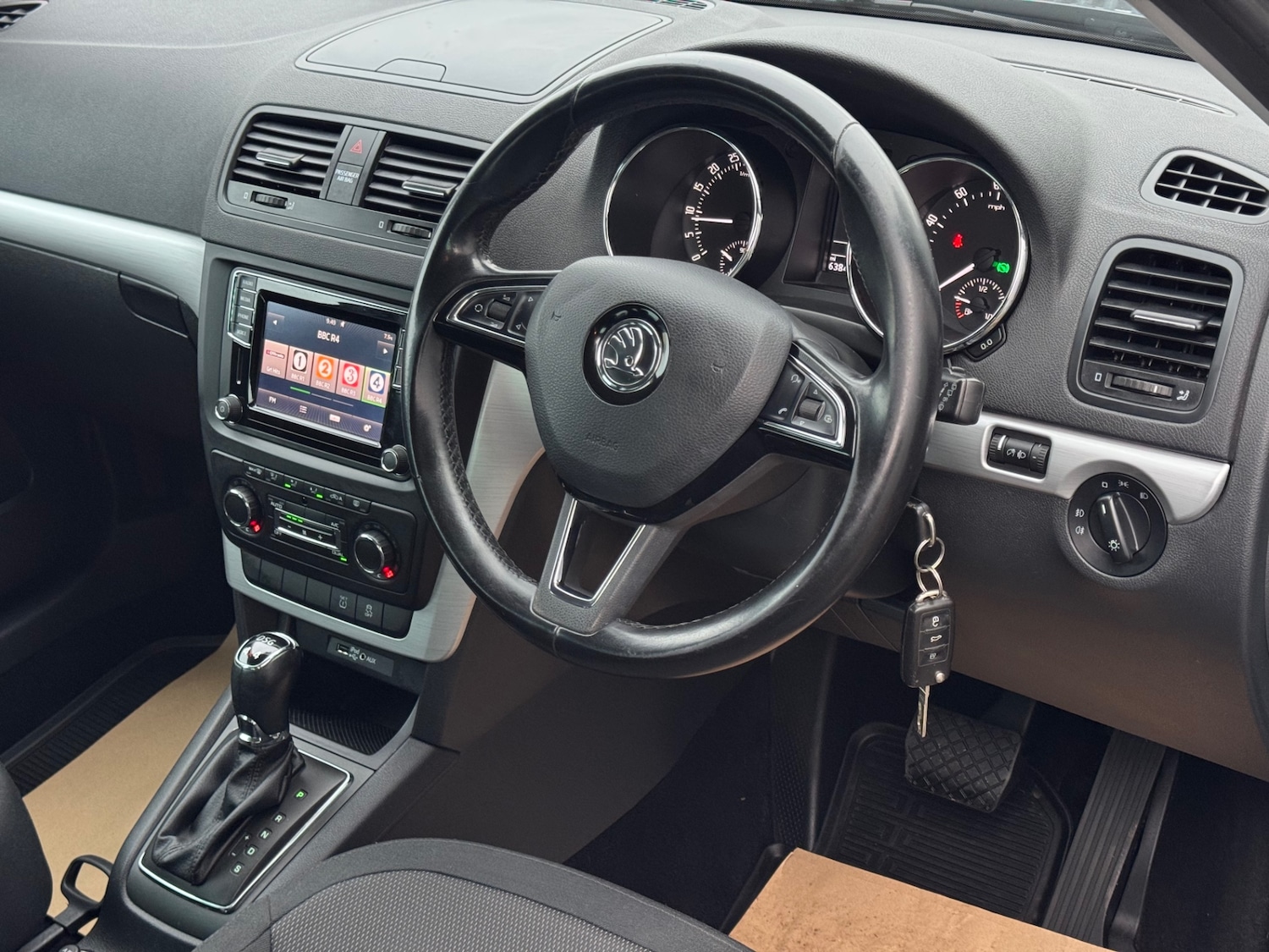 Used Skoda Yeti 2015 for sale - 77038656: Photo 14