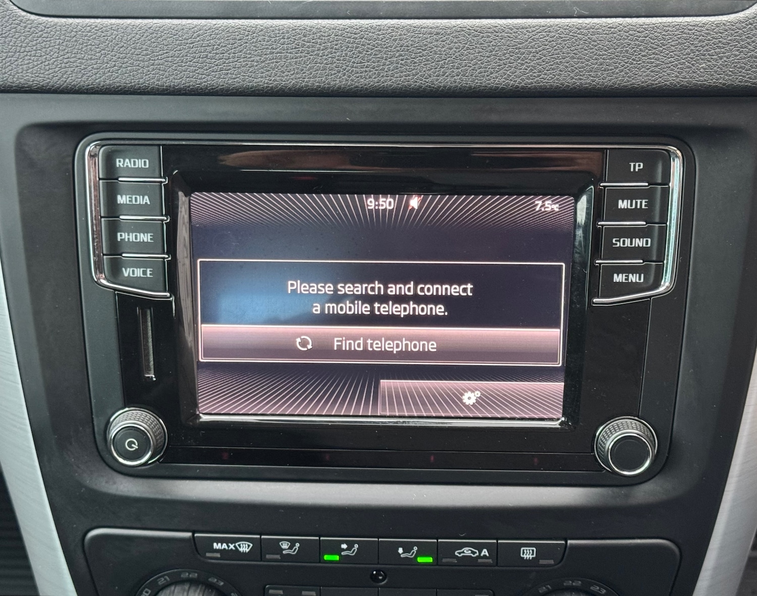 Used Skoda Yeti 2015 for sale - 77038656: Photo 16