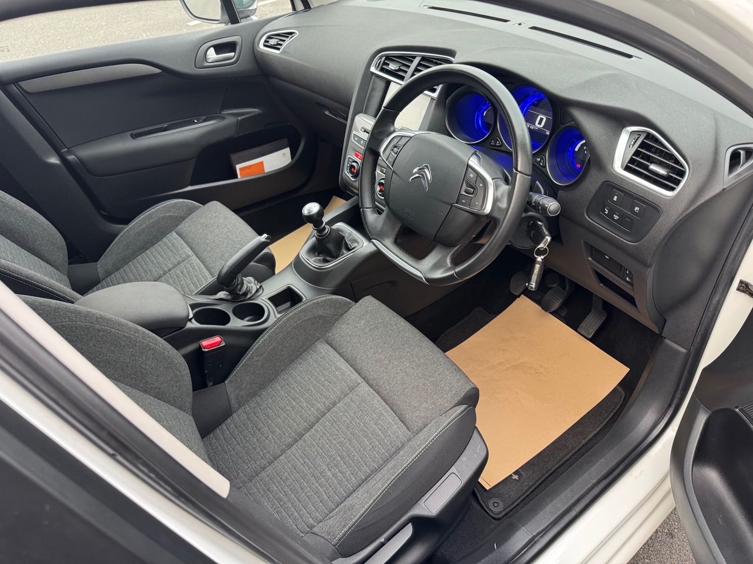 Used Citroen C4 2016 for sale - 77065515: Photo 9