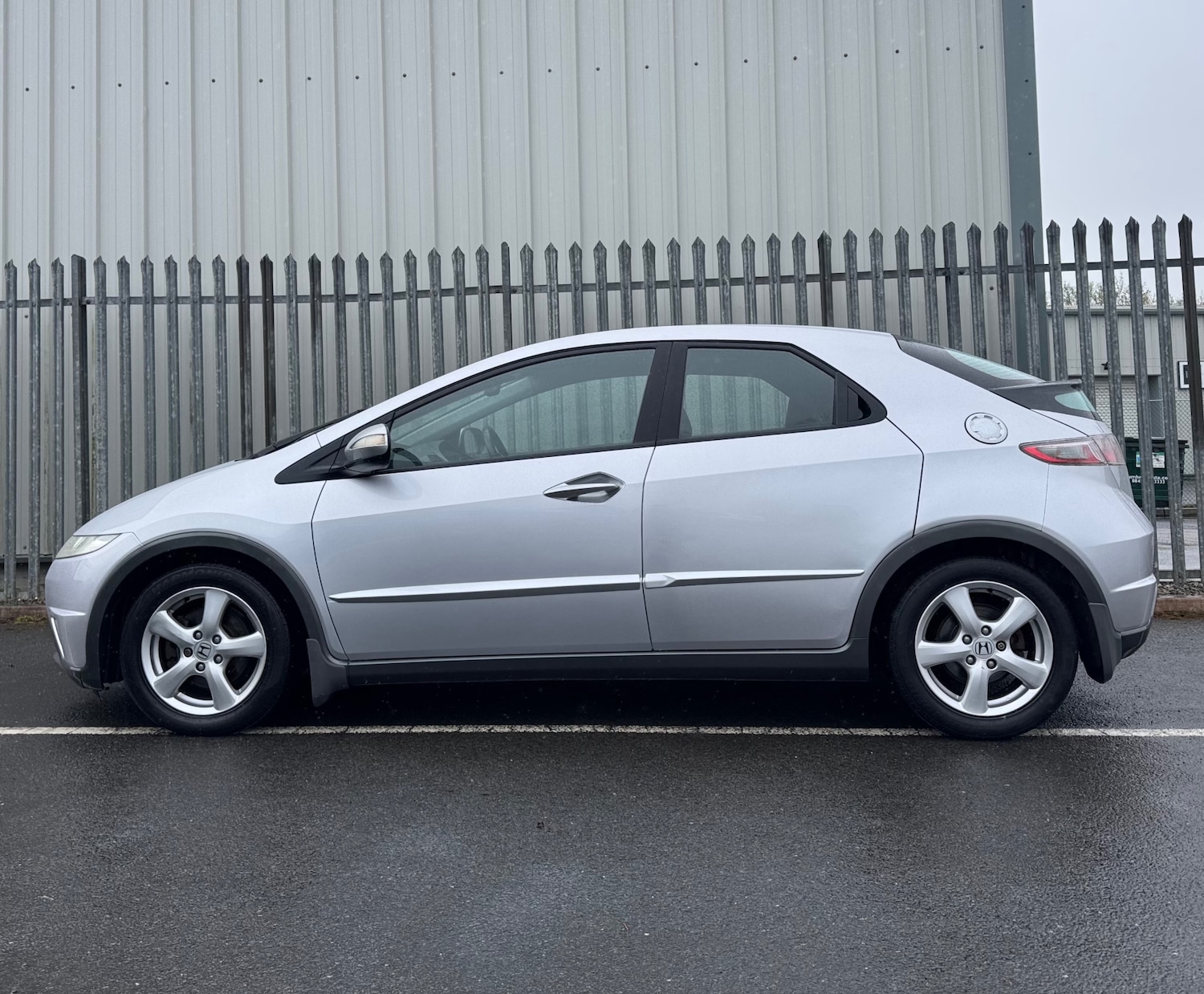 Used Honda Civic 2011 for sale - 78124677: Photo 8