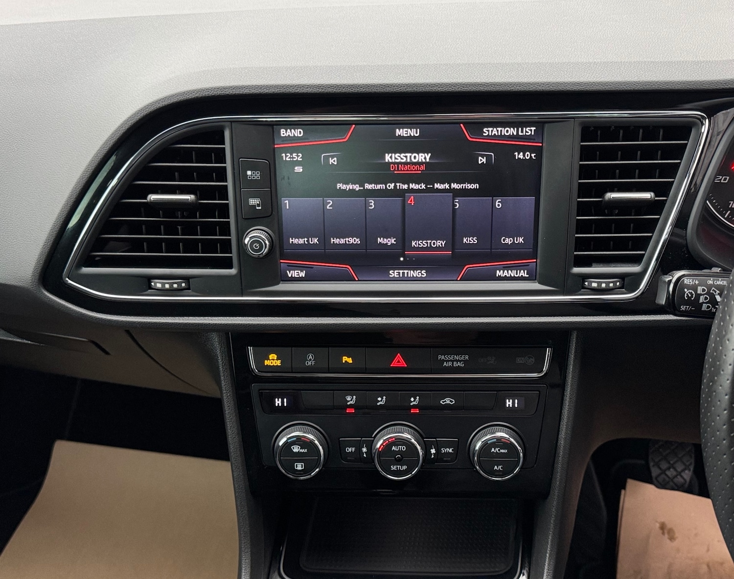 Used SEAT Leon 2018 for sale - 76482828: Photo 15