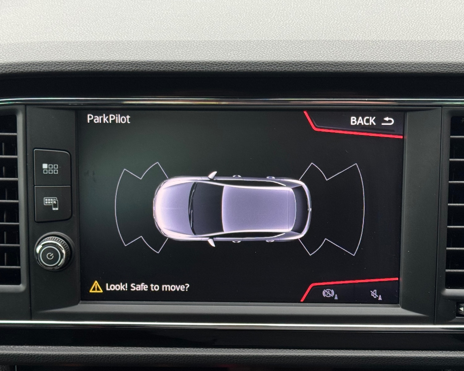 Used SEAT Leon 2018 for sale - 76482828: Photo 17