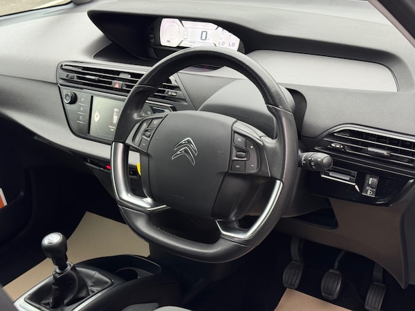 Used Citroen C4 Picasso 2015 for sale - 76185888: Photo 14