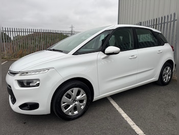 Used Citroen C4 Picasso 2015 for sale - 76185888: Photo 2