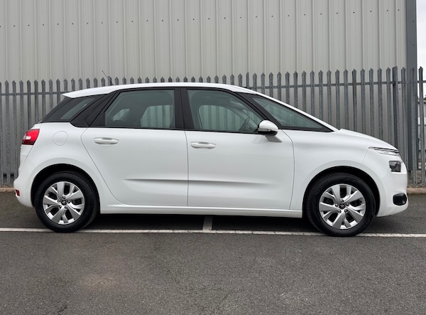 Used Citroen C4 Picasso 2015 for sale - 76185888: Photo 7