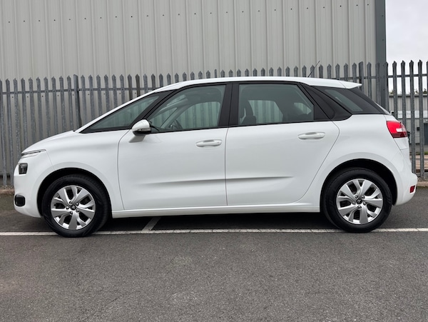 Used Citroen C4 Picasso 2015 for sale - 76185888: Photo 8
