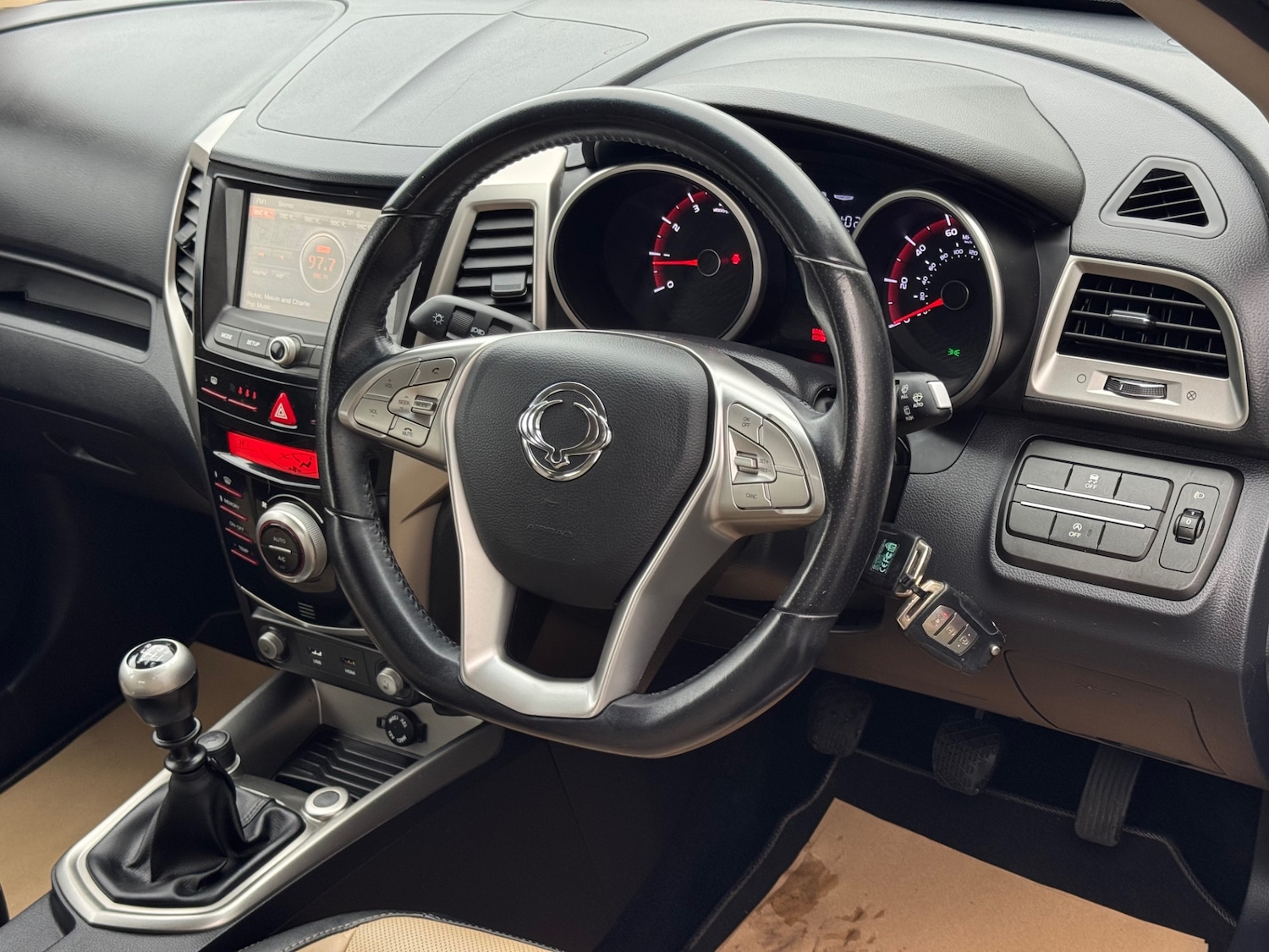 Used Ssangyong Tivoli 2016 for sale - 76725271: Photo 14