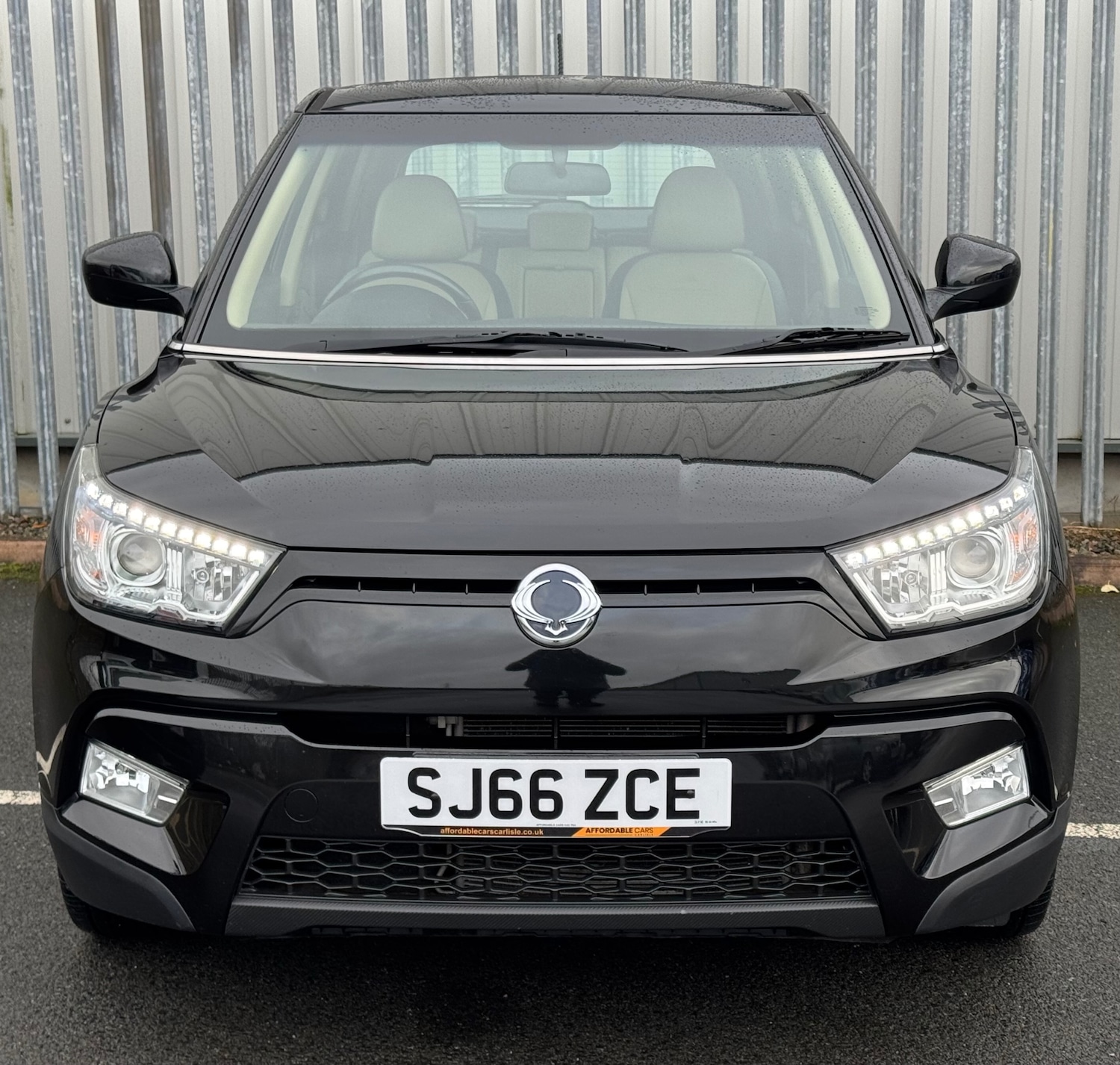 Used Ssangyong Tivoli 2016 for sale - 76725271: Photo 3