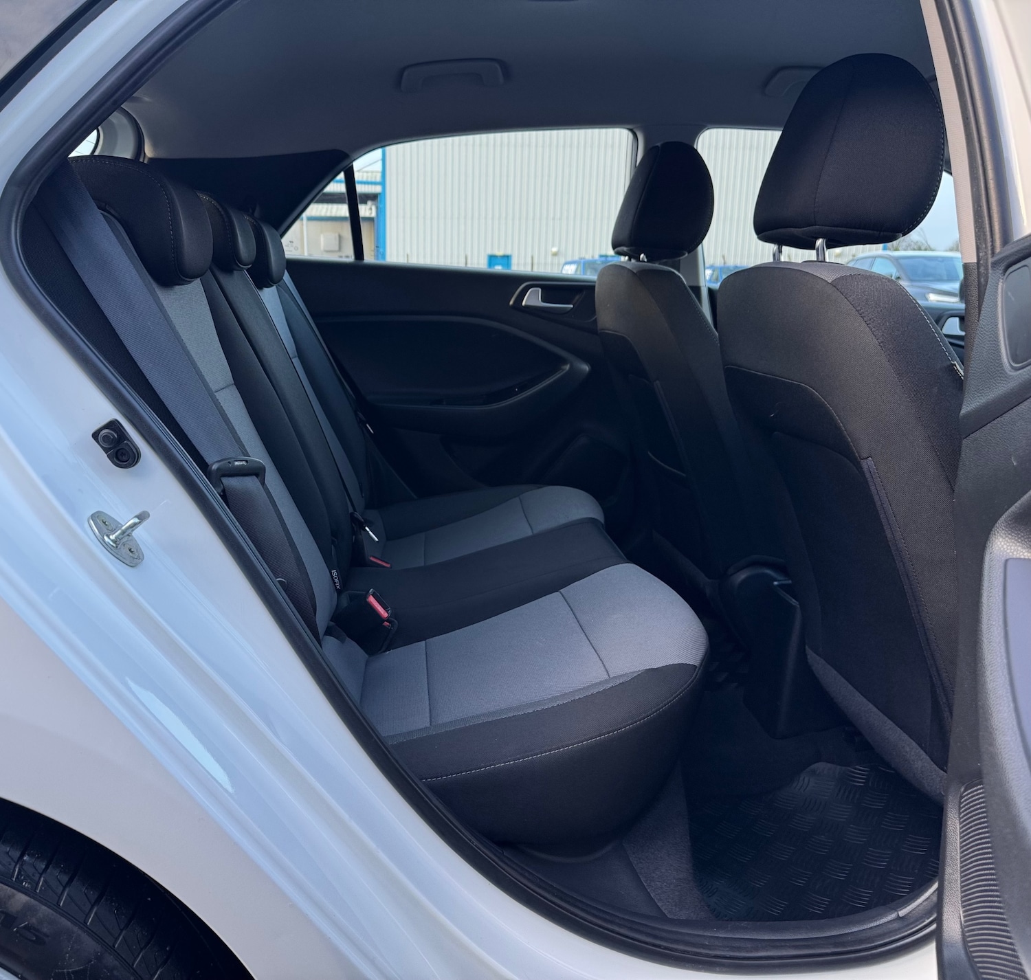 Used Hyundai i20 2017 for sale - 76847035: Photo 12