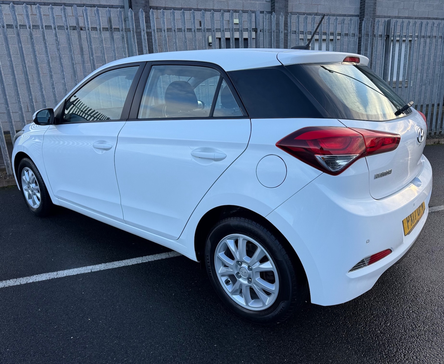 Used Hyundai i20 2017 for sale - 76847035: Photo 4