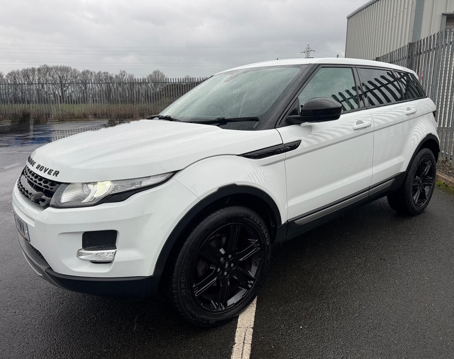 Used Land Rover Range Rover Evoque 2015 for sale - 77289281: Photo 2