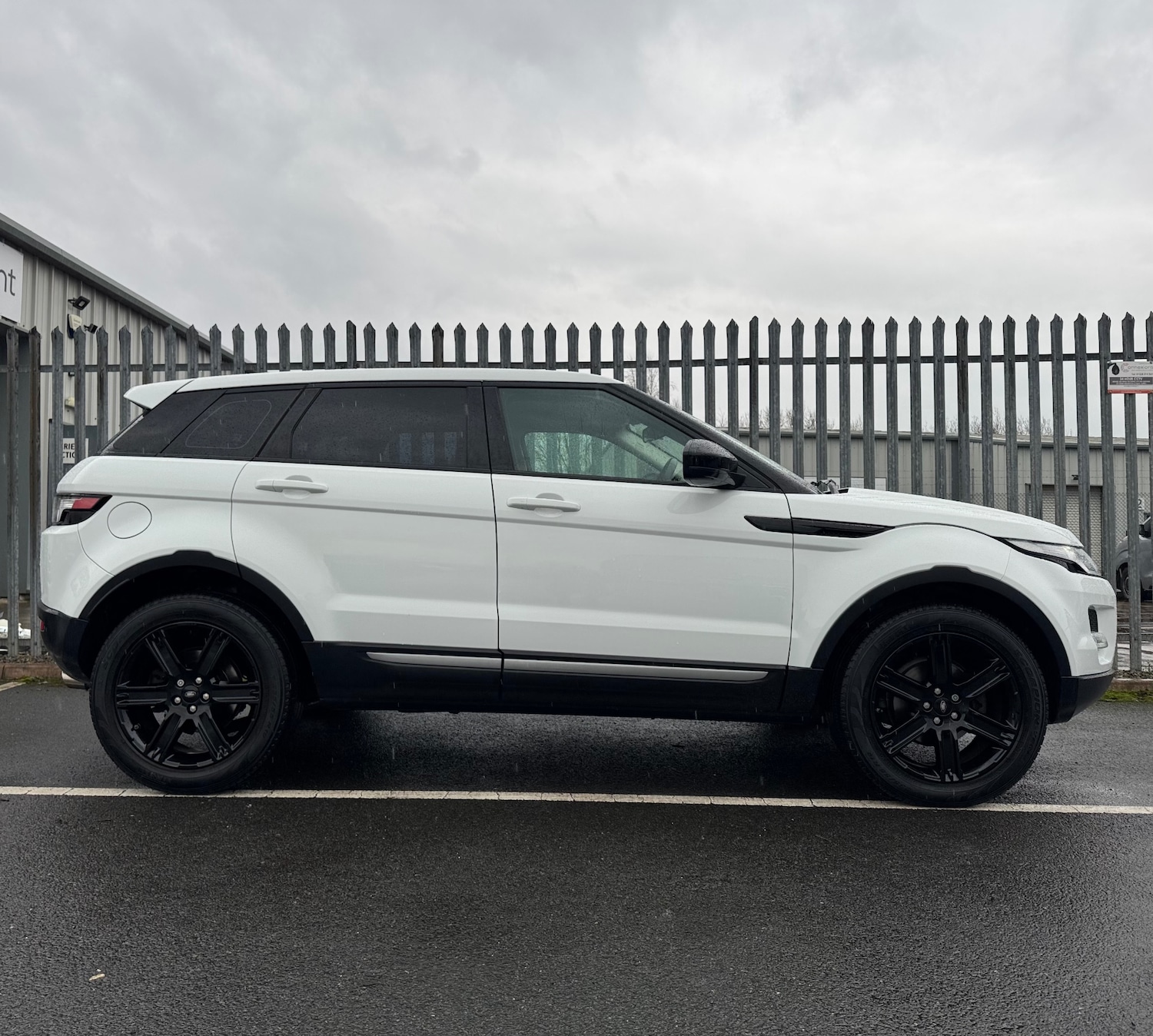 Used Land Rover Range Rover Evoque 2015 for sale - 77289281: Photo 7
