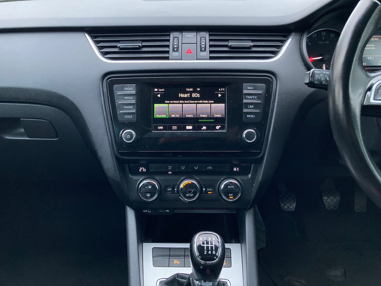 Used Skoda Octavia 2015 for sale - 77371122: Photo 17