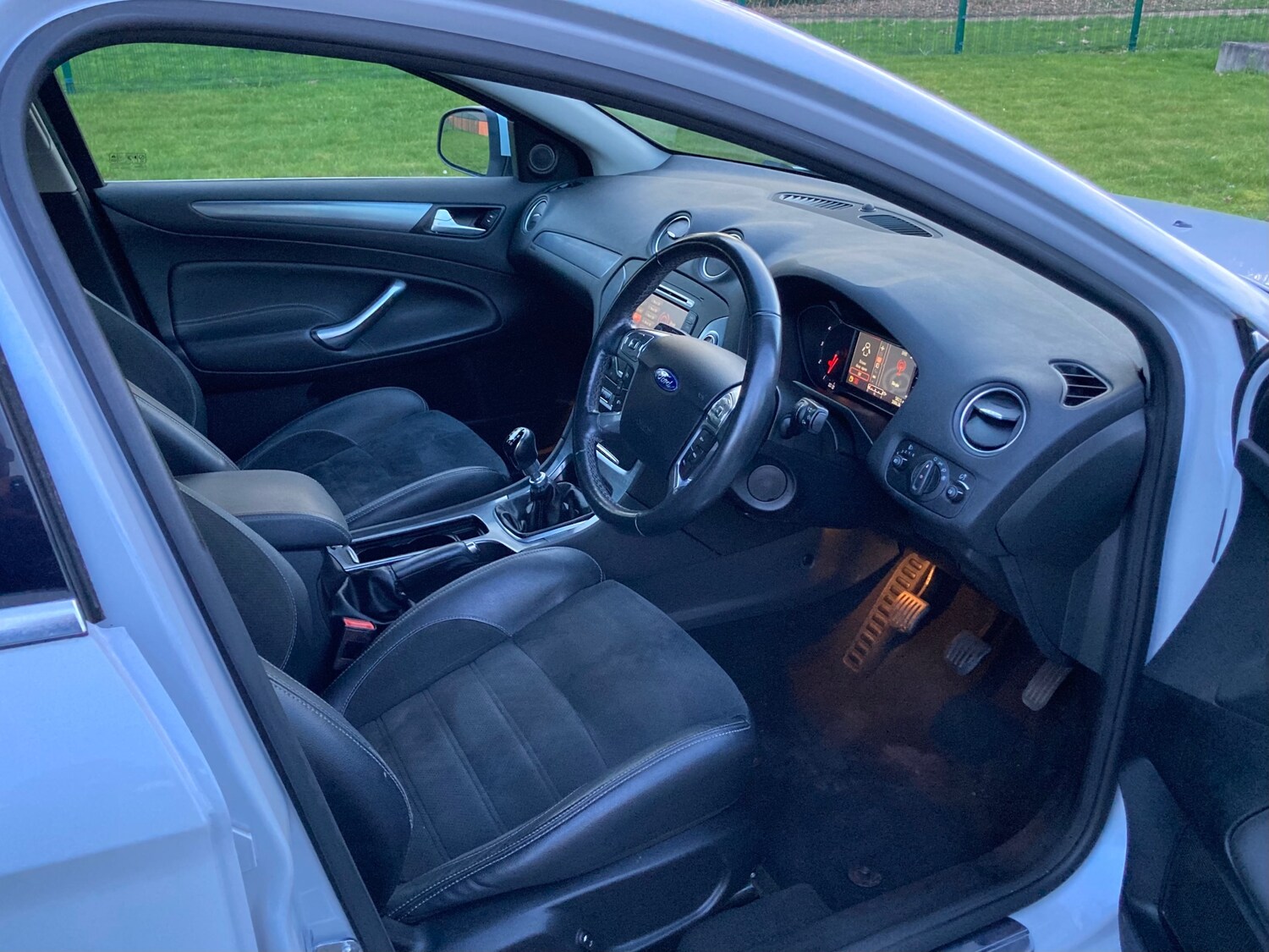 Used Ford Mondeo 2014 for sale - 77720914: Photo 12