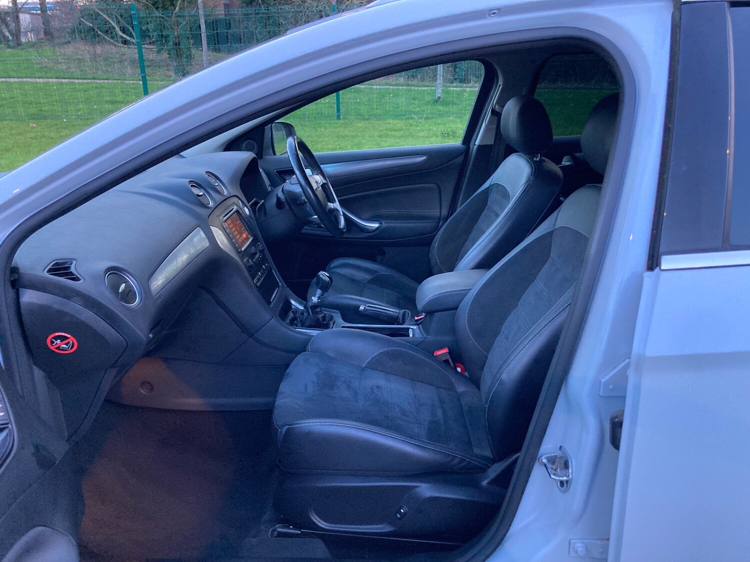 Used Ford Mondeo 2014 for sale - 77720914: Photo 23