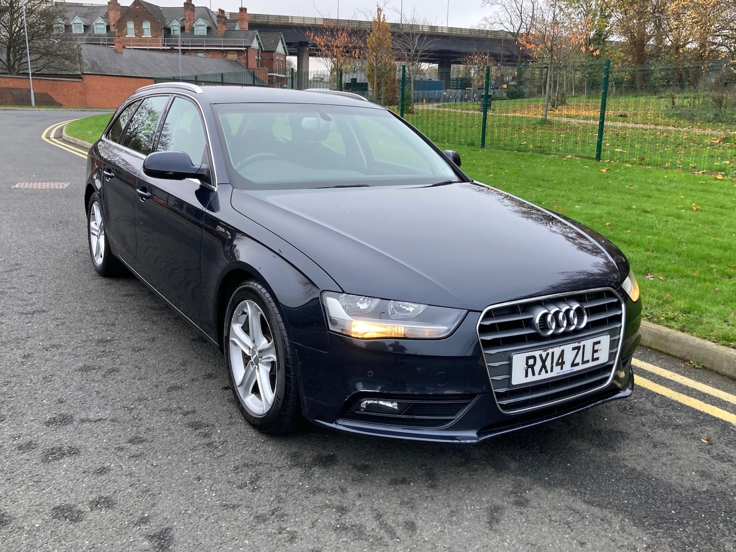 Used Audi A4 2014 for sale - 76511128: Photo 1