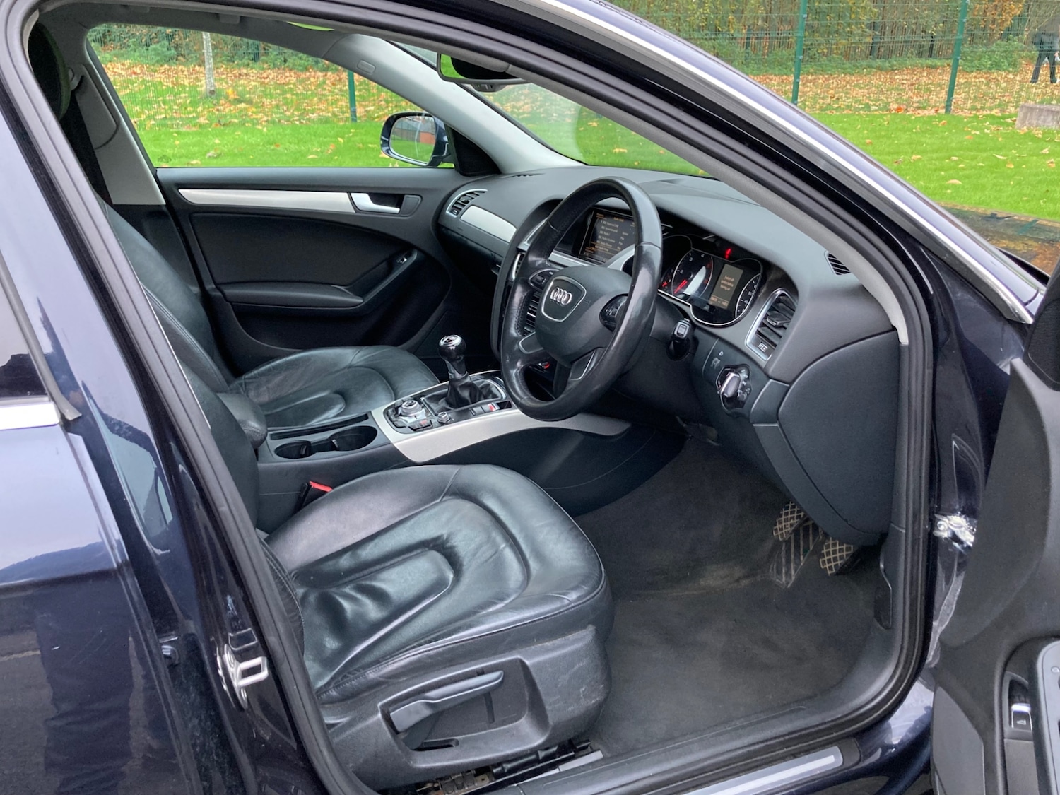 Used Audi A4 2014 for sale - 76511128: Photo 12