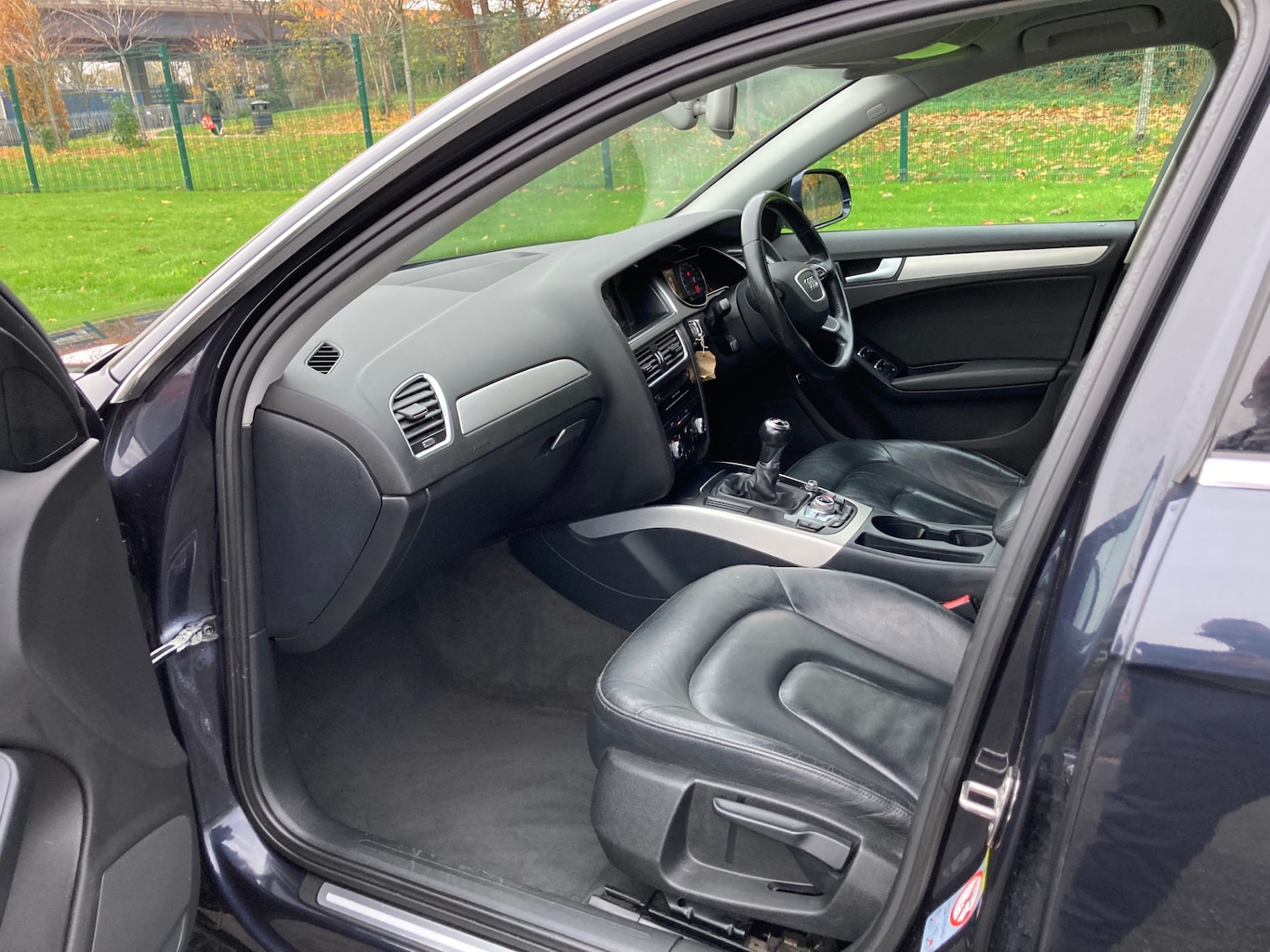 Used Audi A4 2014 for sale - 76511128: Photo 13