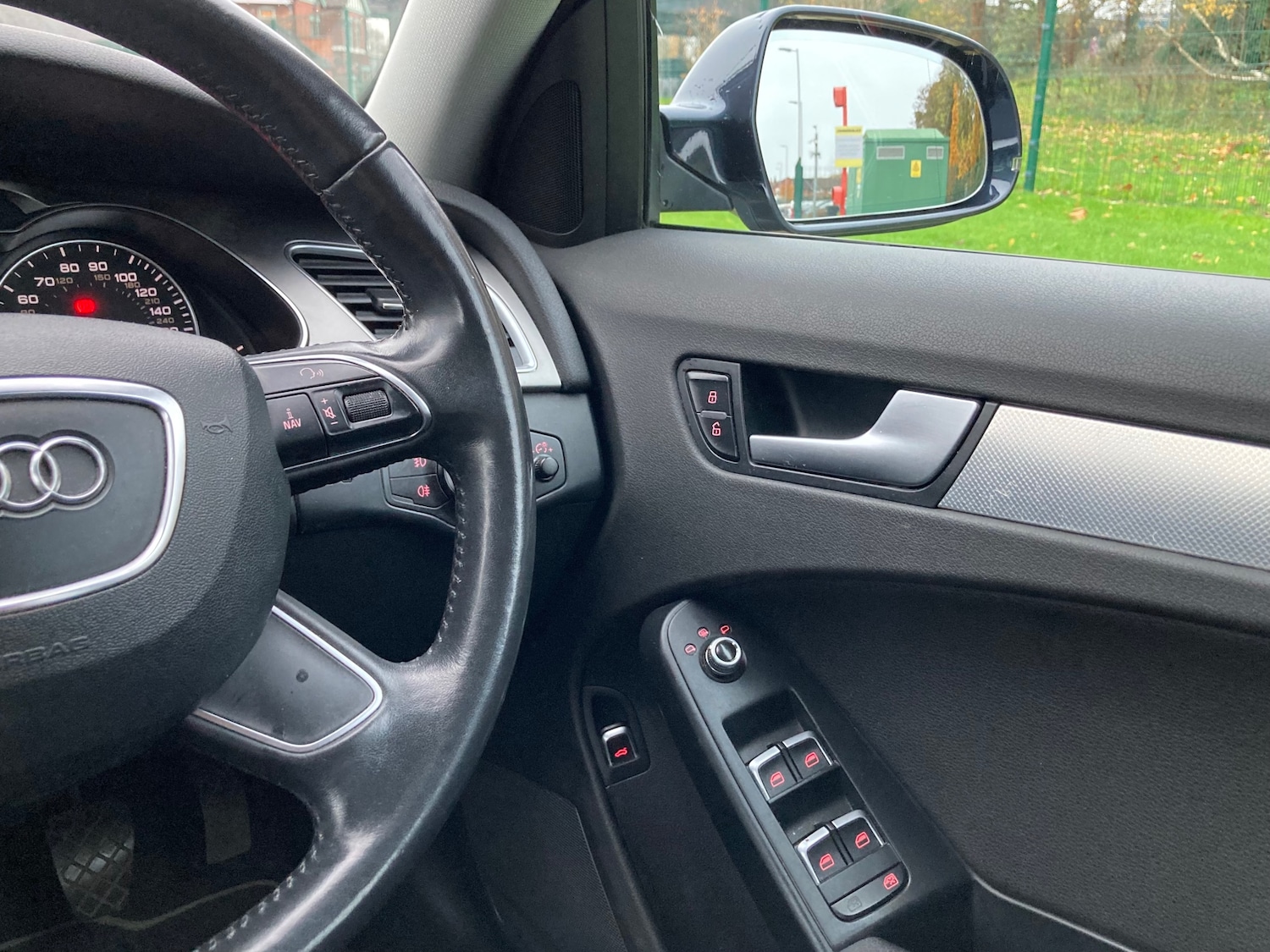 Used Audi A4 2014 for sale - 76511128: Photo 23