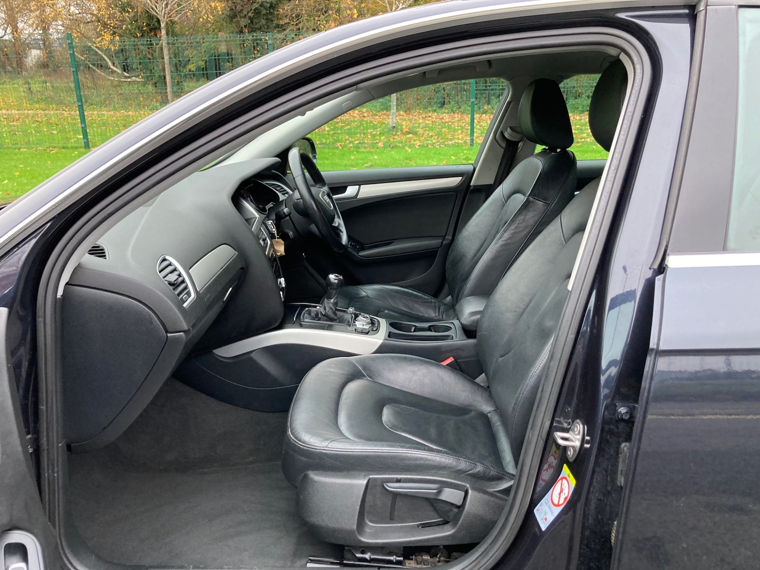 Used Audi A4 2014 for sale - 76511128: Photo 24