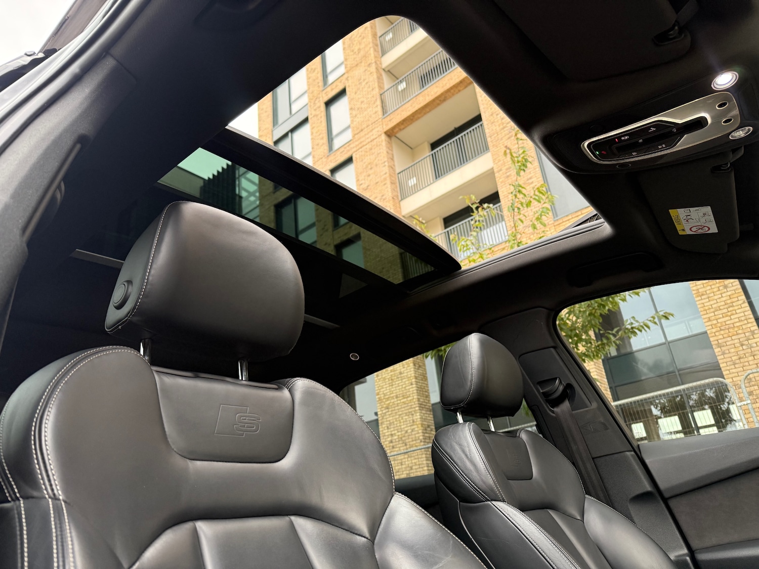 Used Audi Q7 2017 for sale - 76638069: Photo 16