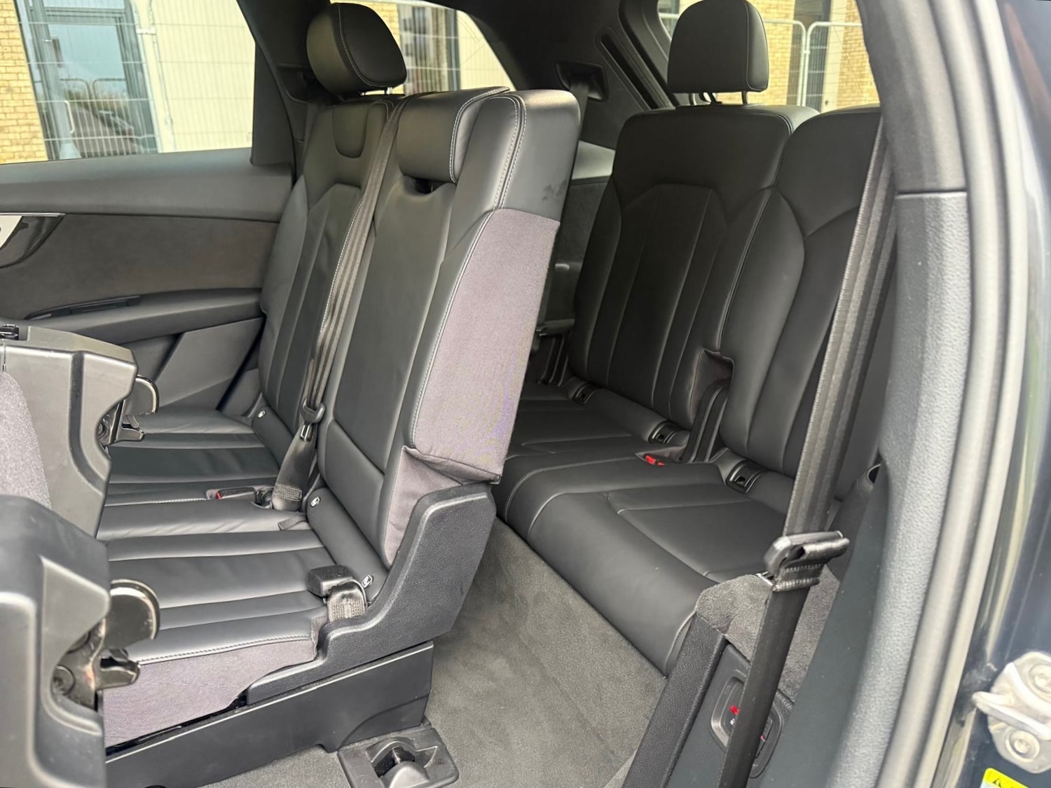 Used Audi Q7 2017 for sale - 76638069: Photo 17