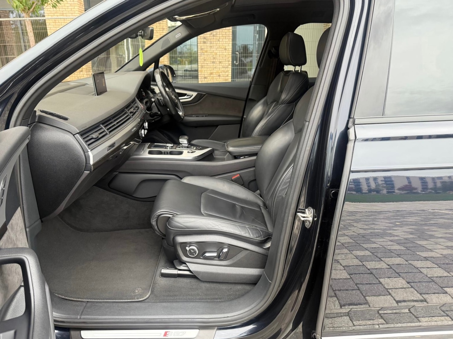 Used Audi Q7 2017 for sale - 76638069: Photo 28