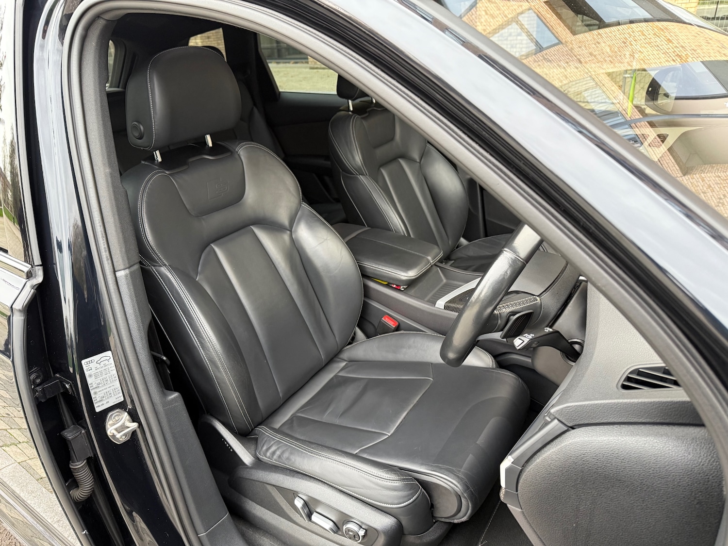 Used Audi Q7 2017 for sale - 76638069: Photo 9