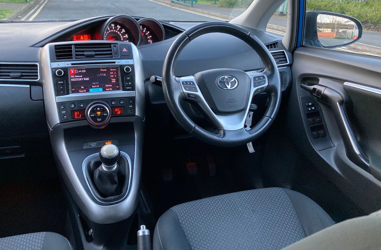 Used Toyota Verso 2013 for sale - 77656724: Photo 10